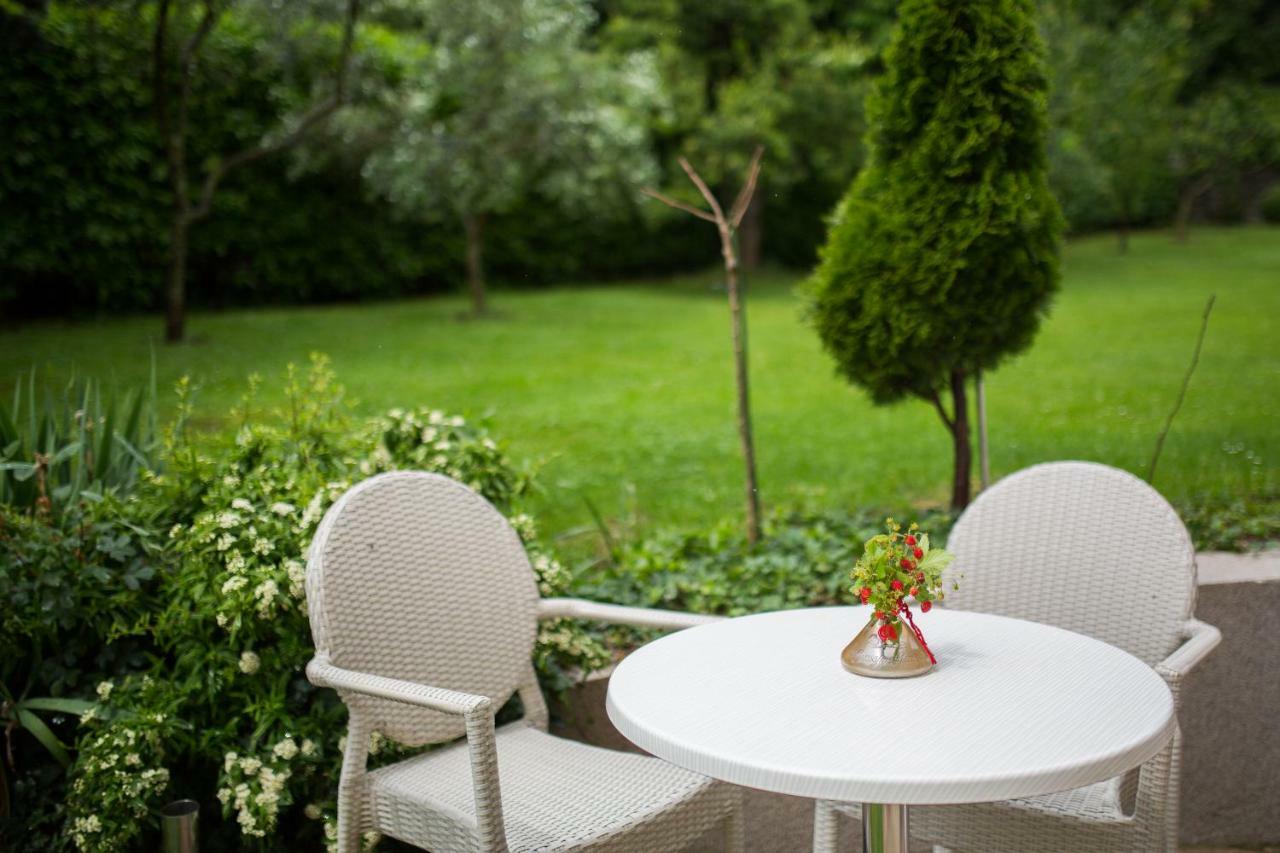 Apartments Villa Majda Матули Екстериор снимка